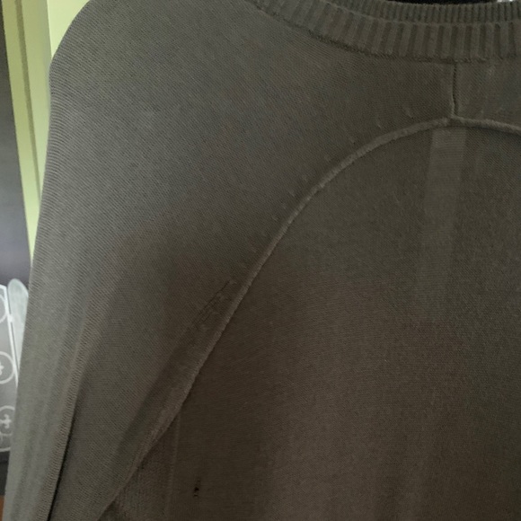 Lululemon “Sunshine Coast” long sleeved sweater - Picture 6 of 7